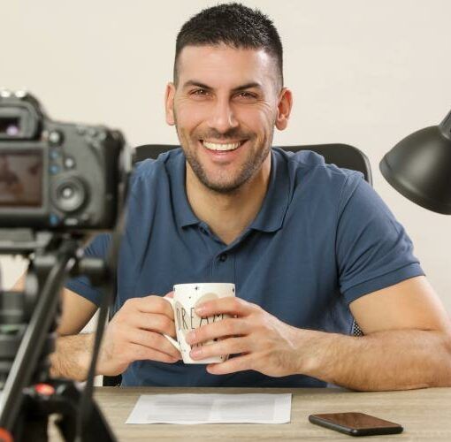 Zu sehen ist das Bild 1 zum Beitrag mit dem Thema: Die besten Kameras für Selfies