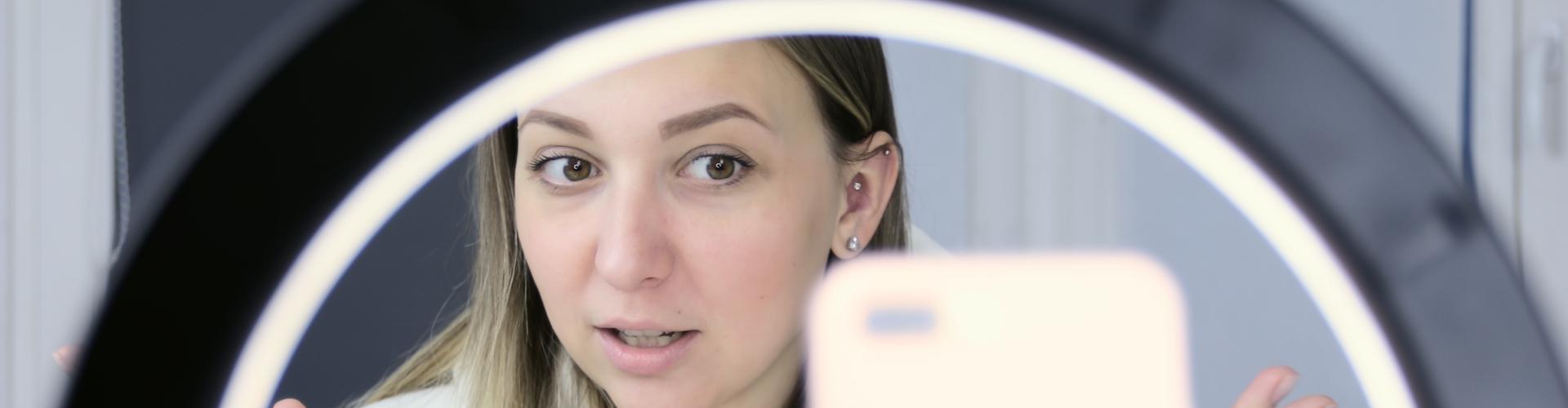 Zu sehen ist das Bild 1 zum Beitrag mit dem Thema: Ringlicht Bestseller