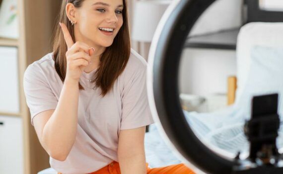 Zu sehen ist das Bild 1 zum Beitrag mit dem Thema: Smartphone Ringleuchte Empfehlungen & Ratgeber