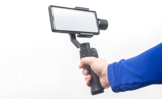 Zu sehen ist das Bild 1 zum Beitrag mit dem Thema: Der ultimative Leitfaden für Selfiesticks