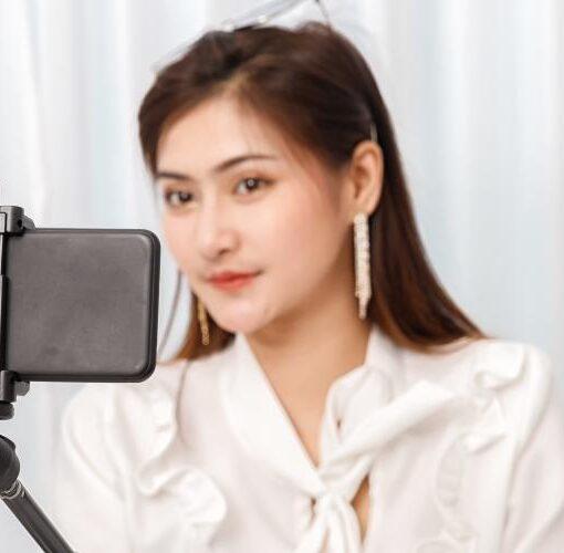 Zu sehen ist das Bild 1 zum Beitrag mit dem Thema: Die besten Handys für Selfies 2024