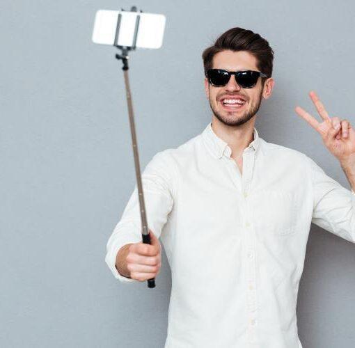 Zu sehen ist das Bild 1 zum Beitrag mit dem Thema: Selfie Guide